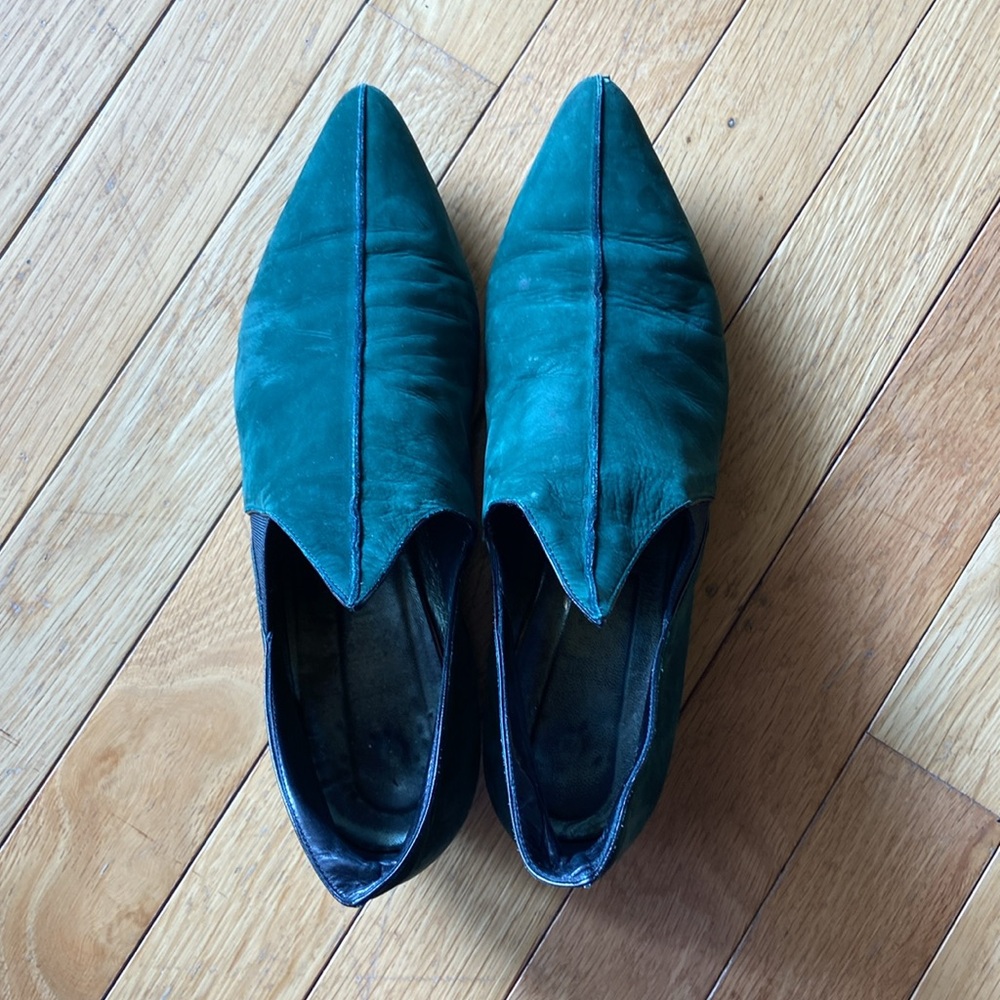 Vintage Peter Fox Tina  slip on Green Suede Shoes size 7.5